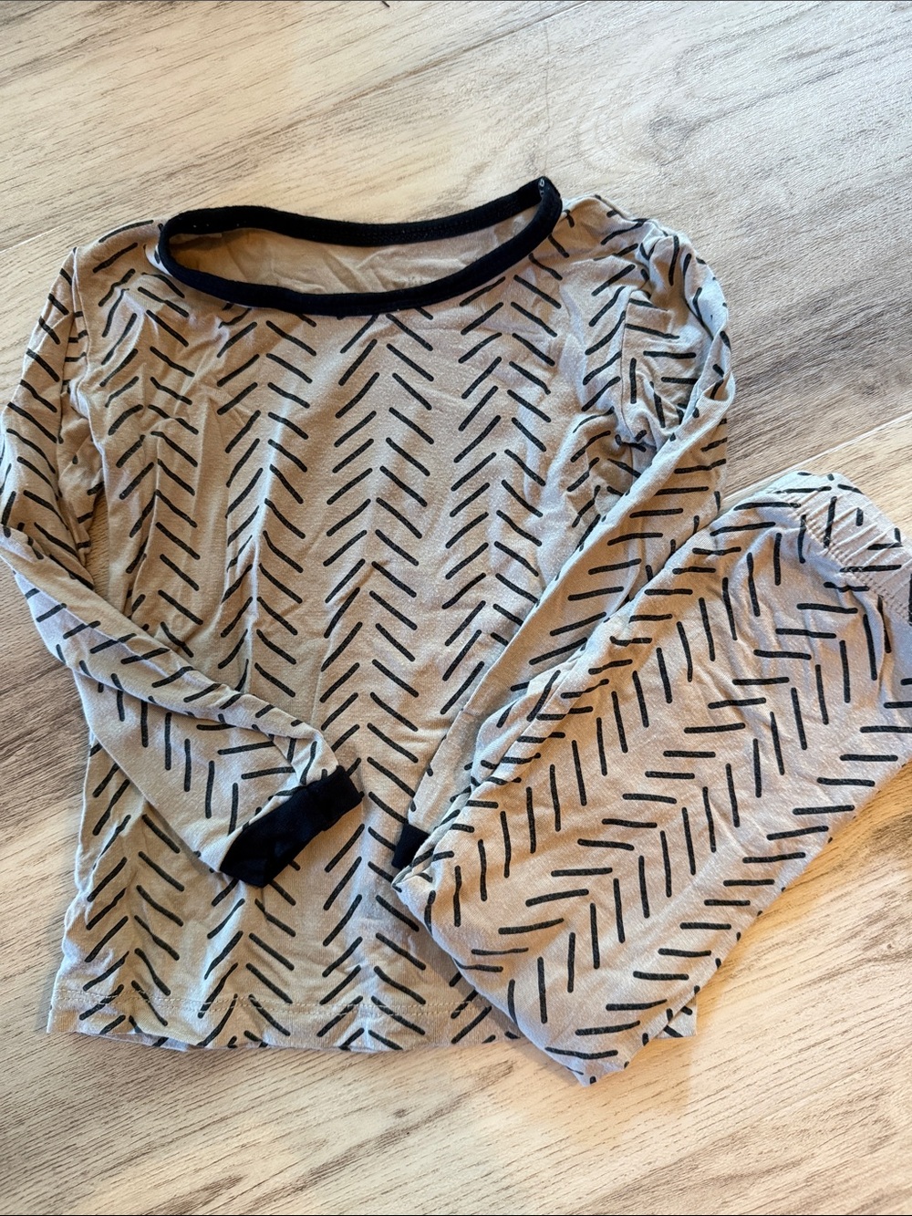 Kyte baby khaki herringbone LS Pjs 2T